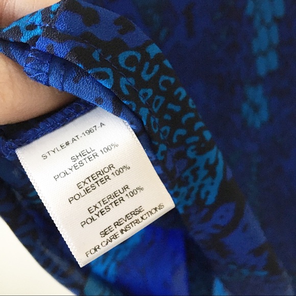 {Aryn K} Blue Snakeprint Blouse Cutout Back Large - Picture 5 of 6